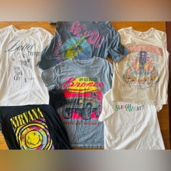 BUNDLE OF SIX Girls T shirts graphic tees Ford Bronco AC/DC Nirvana 14 Youth L - Picture 1 of 7